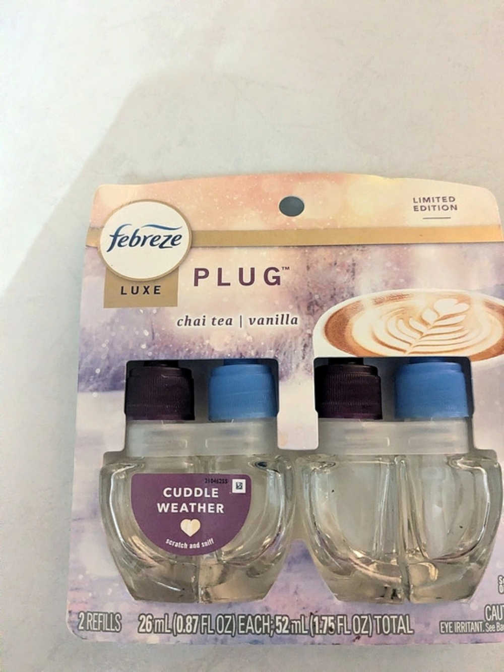 Febreze Luxe Plug Cuddle Weather Plug-In Refills NWT